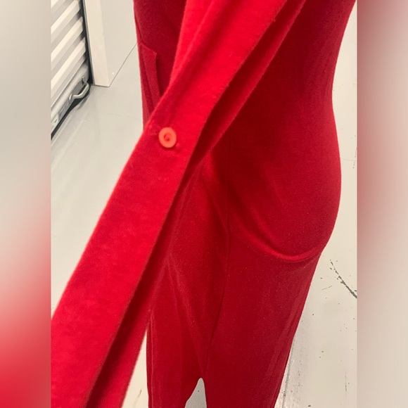 Monteau Hooded Dress - Picture 9 of 12